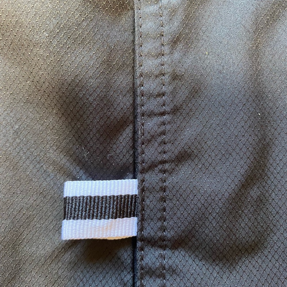 🔴 LAST CHANCE 🔴 IZOD • Windbreaker - Picture 6 of 10
